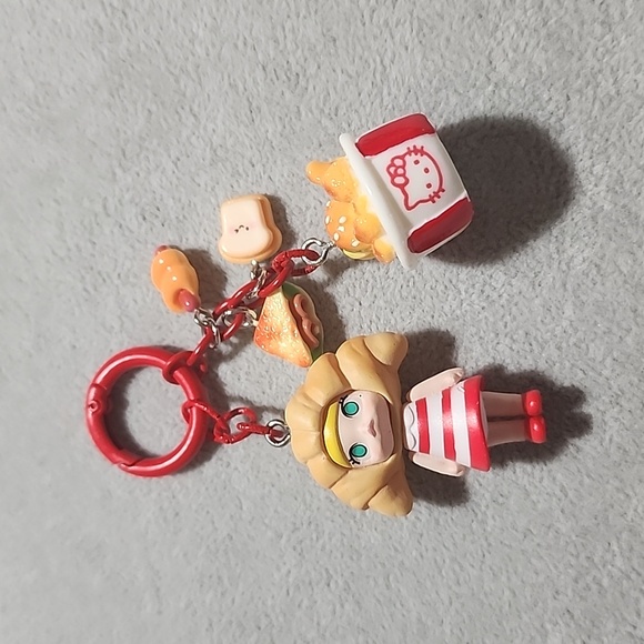 Handmade Molly & Hello Kitty Keychain - Picture 2 of 3